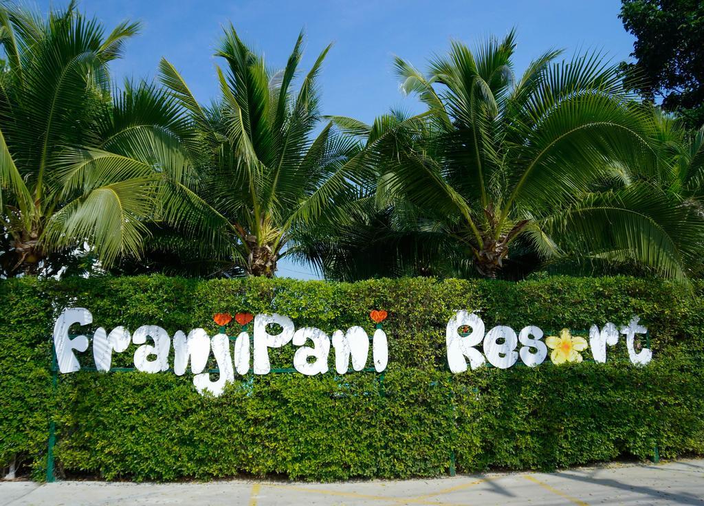 Franjipani Resort Хуахін Екстер'єр фото